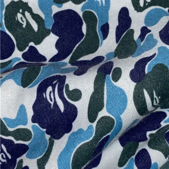 Bape - Picture 7 of 7